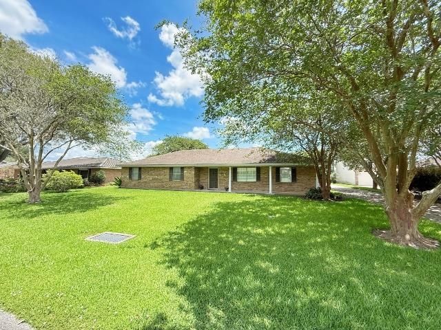 200 Pamela Place, Thibodaux, LA 70301