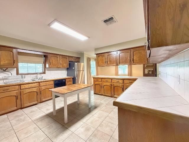 200 Pamela Place, Thibodaux, LA 70301