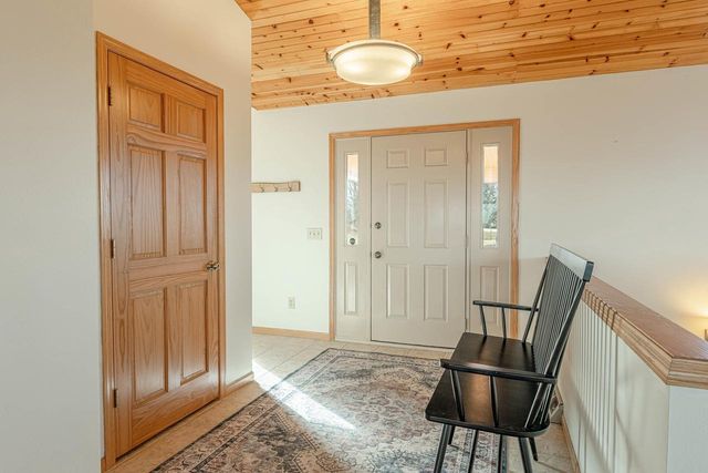 N8875 Blue Vista Lane, New Glarus, WI 53574