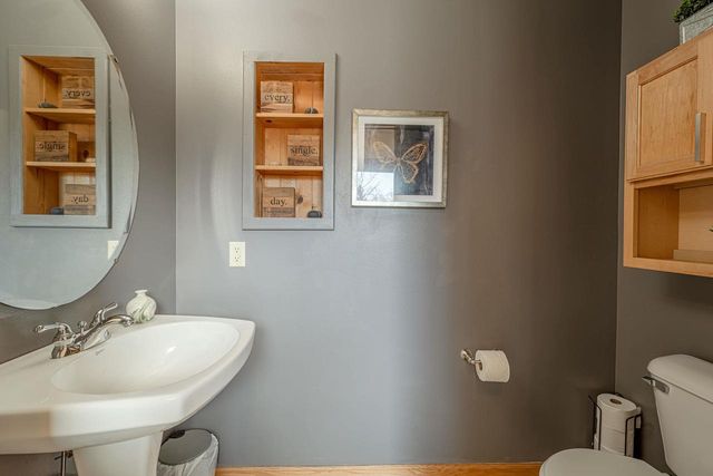 N8875 Blue Vista Lane, New Glarus, WI 53574