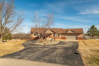 N8875 Blue Vista Lane, New Glarus, WI 53574