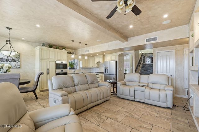 12470 PASEO LAGO Drive, El Paso, TX 79928