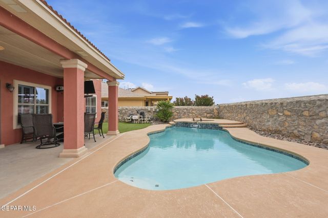 12470 PASEO LAGO Drive, El Paso, TX 79928