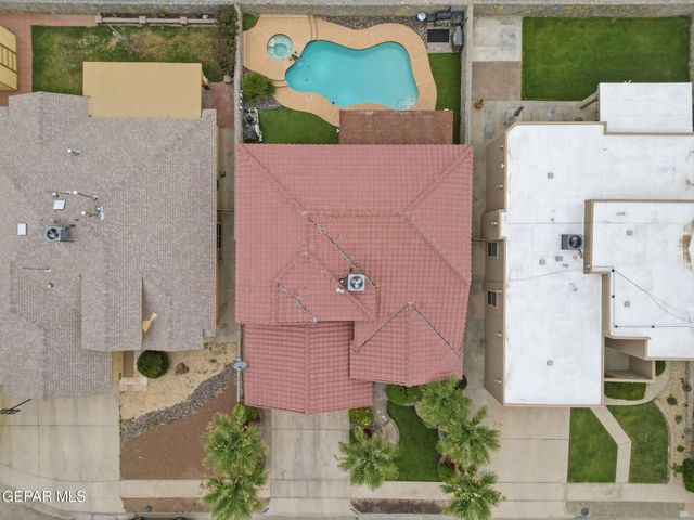 12470 PASEO LAGO Drive, El Paso, TX 79928