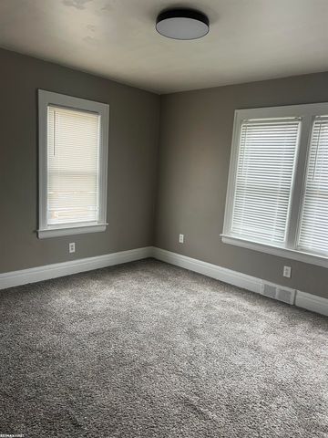 26 Hollywood Court, Mount Clemens, MI 48043