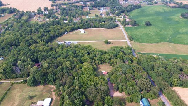1502 New Deal Potts Rd, Portland, TN 37148