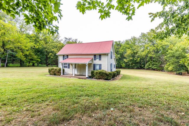 1502 New Deal Potts Rd, Portland, TN 37148