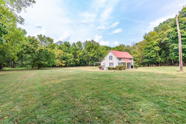 1502 New Deal Potts Rd, Portland, TN 37148