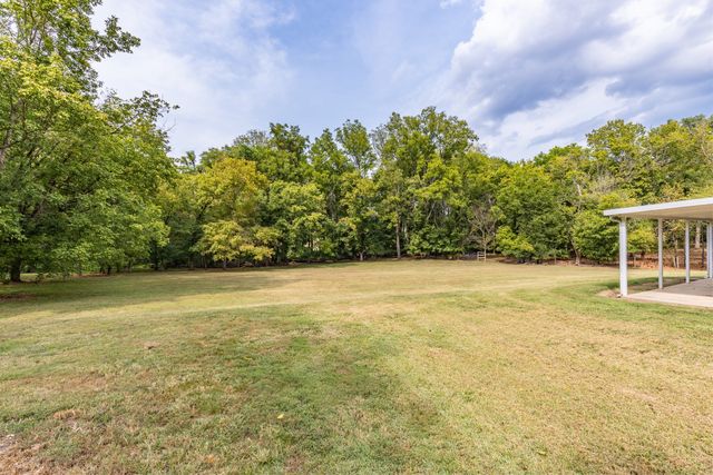 1502 New Deal Potts Rd, Portland, TN 37148