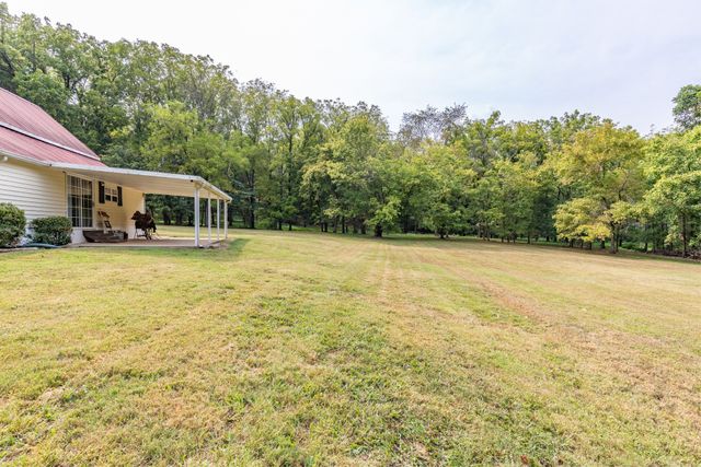 1502 New Deal Potts Rd, Portland, TN 37148