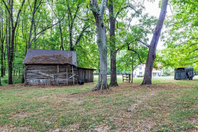 1502 New Deal Potts Rd, Portland, TN 37148