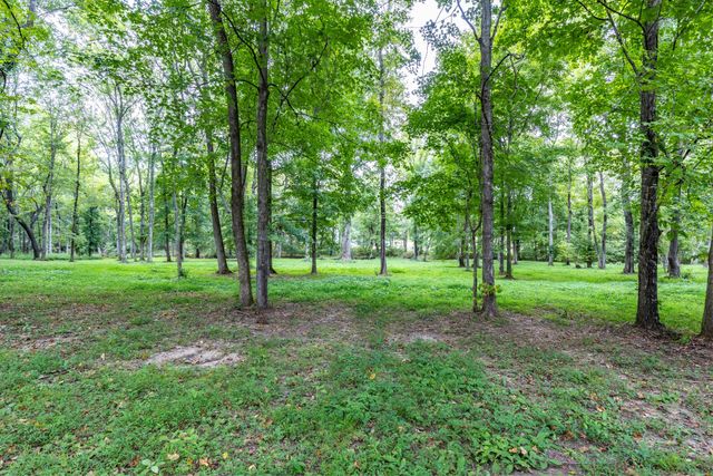 1502 New Deal Potts Rd, Portland, TN 37148