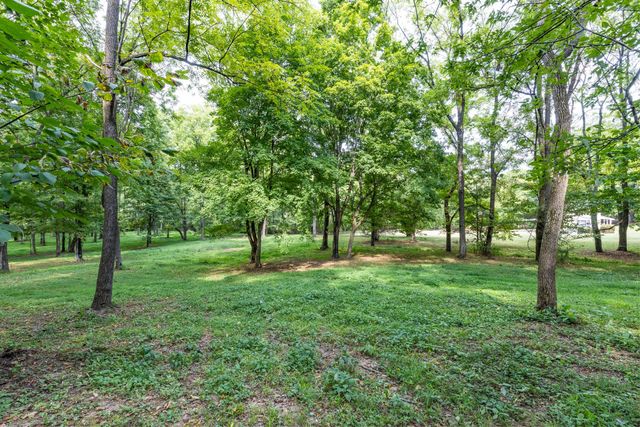 1502 New Deal Potts Rd, Portland, TN 37148
