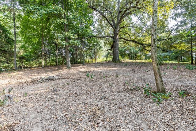 1502 New Deal Potts Rd, Portland, TN 37148