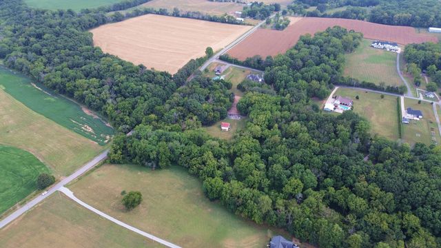 1502 New Deal Potts Rd, Portland, TN 37148