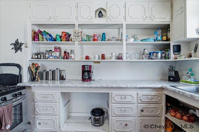 612 W 27TH ST, Cheyenne, WY 82001