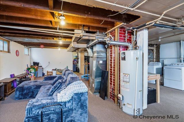 612 W 27TH ST, Cheyenne, WY 82001