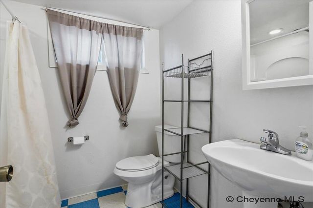 612 W 27TH ST, Cheyenne, WY 82001