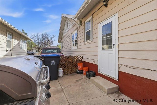 612 W 27TH ST, Cheyenne, WY 82001
