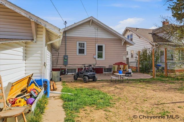 612 W 27TH ST, Cheyenne, WY 82001