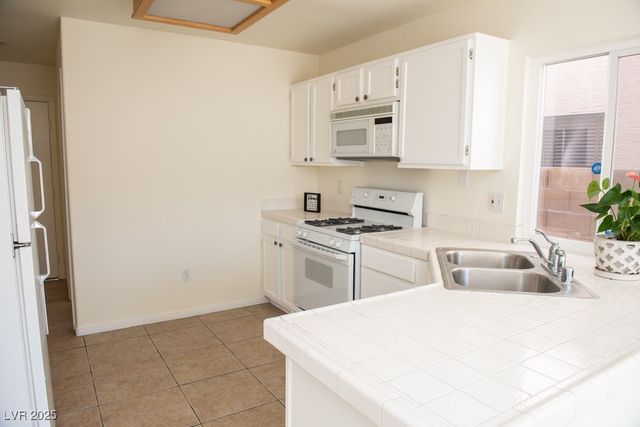 6984 Wineberry Drive, Las Vegas, NV 89119