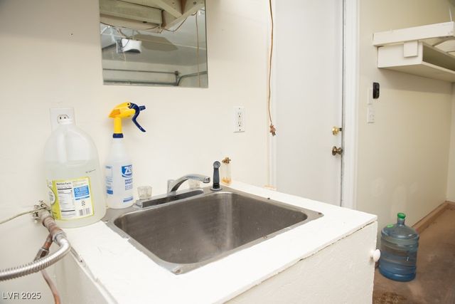 6984 Wineberry Drive, Las Vegas, NV 89119