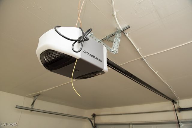 6984 Wineberry Drive, Las Vegas, NV 89119