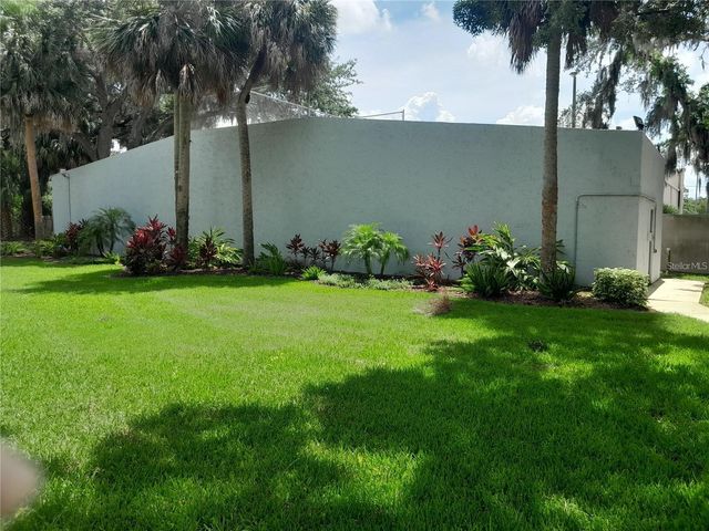 25210 NORTHLAKE DRIVE 210, Sanford, FL 32773
