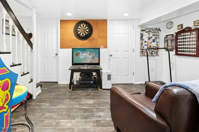 609 Arnett St, Elizabeth City, NJ 07202