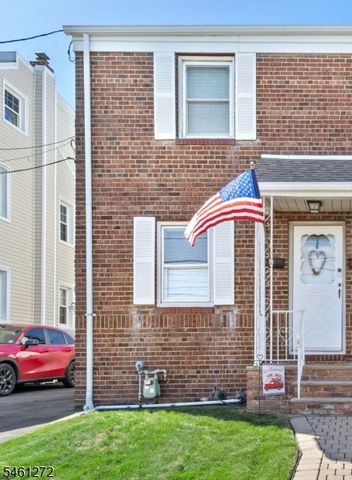 609 Arnett St, Elizabeth City, NJ 07202