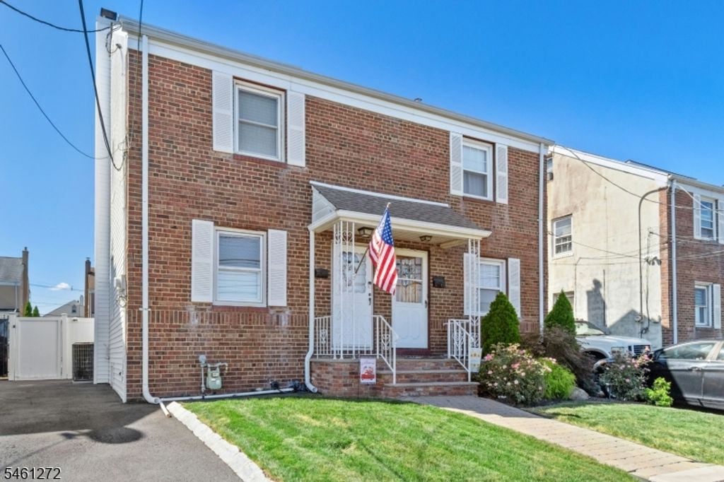 609 Arnett St, Elizabeth City, NJ 07202 — photo 2