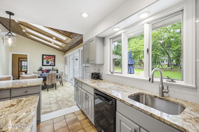 3 Warren Drive, Marlboro, NJ 07746
