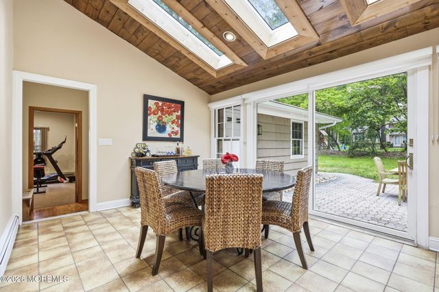3 Warren Drive, Marlboro, NJ 07746