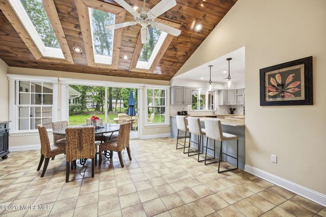 3 Warren Drive, Marlboro, NJ 07746