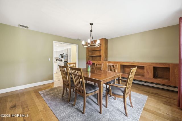3 Warren Drive, Marlboro, NJ 07746