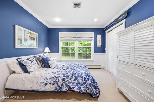 3 Warren Drive, Marlboro, NJ 07746