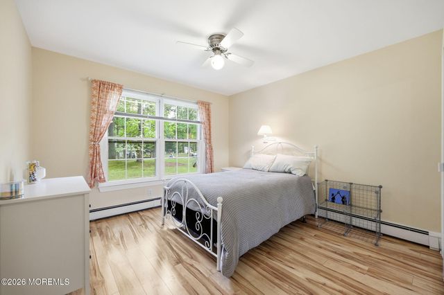 3 Warren Drive, Marlboro, NJ 07746