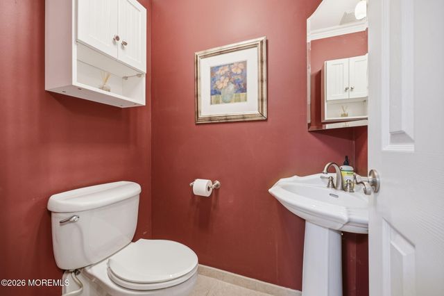 3 Warren Drive, Marlboro, NJ 07746