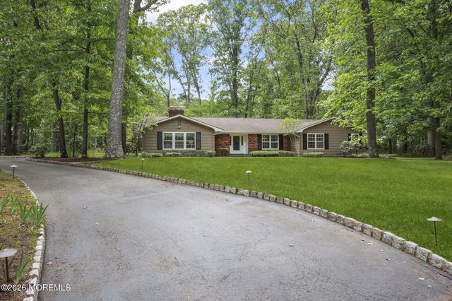 3 Warren Drive, Marlboro, NJ 07746