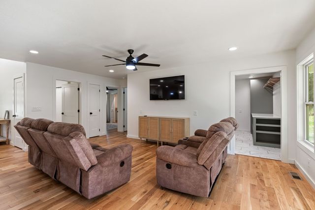 7373 Hwy 325, Blairsville, GA 30512