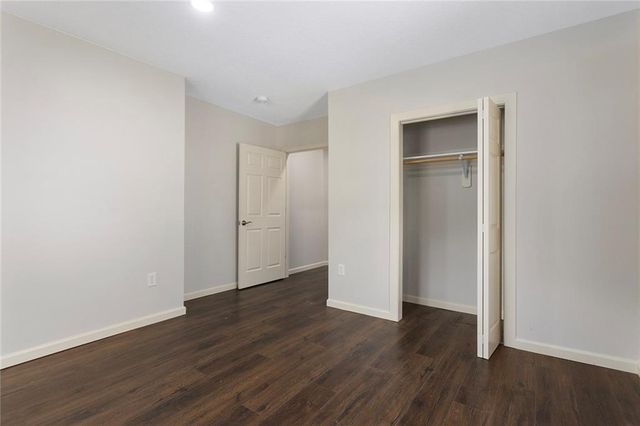 724 N Osage Street, Independence, MO 64050