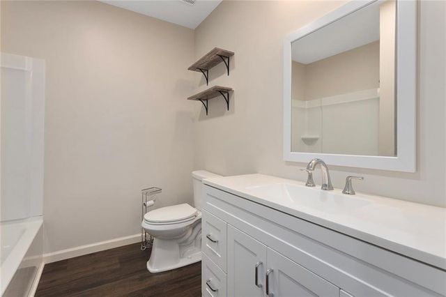 724 N Osage Street, Independence, MO 64050