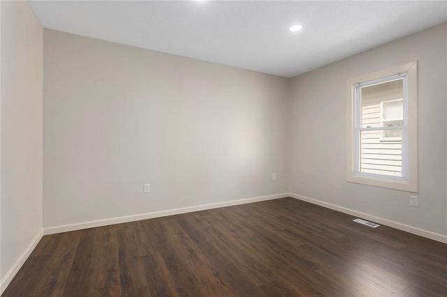 724 N Osage Street, Independence, MO 64050