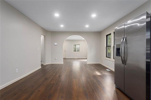 724 N Osage Street, Independence, MO 64050