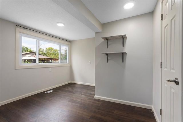 724 N Osage Street, Independence, MO 64050