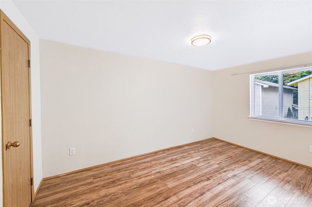 6105 Carmel Lane SE, Lacey, WA 98503