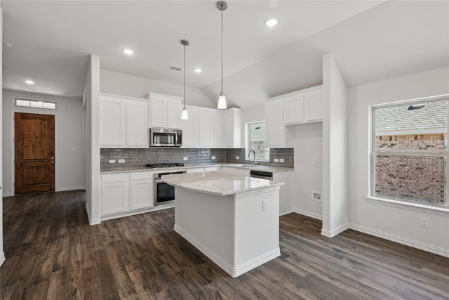 1215 Stockton Lane, Red Oak, TX 75154