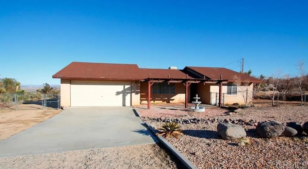 7273 Sunny Vista Road, Joshua Tree, CA 92252