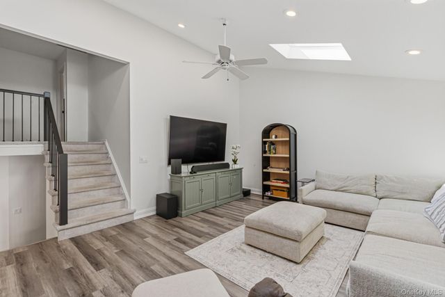 39 Marlin Lane, Port Washington, NY 11050