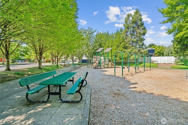 17621 SE 17TH Circle, Vancouver, WA 98683